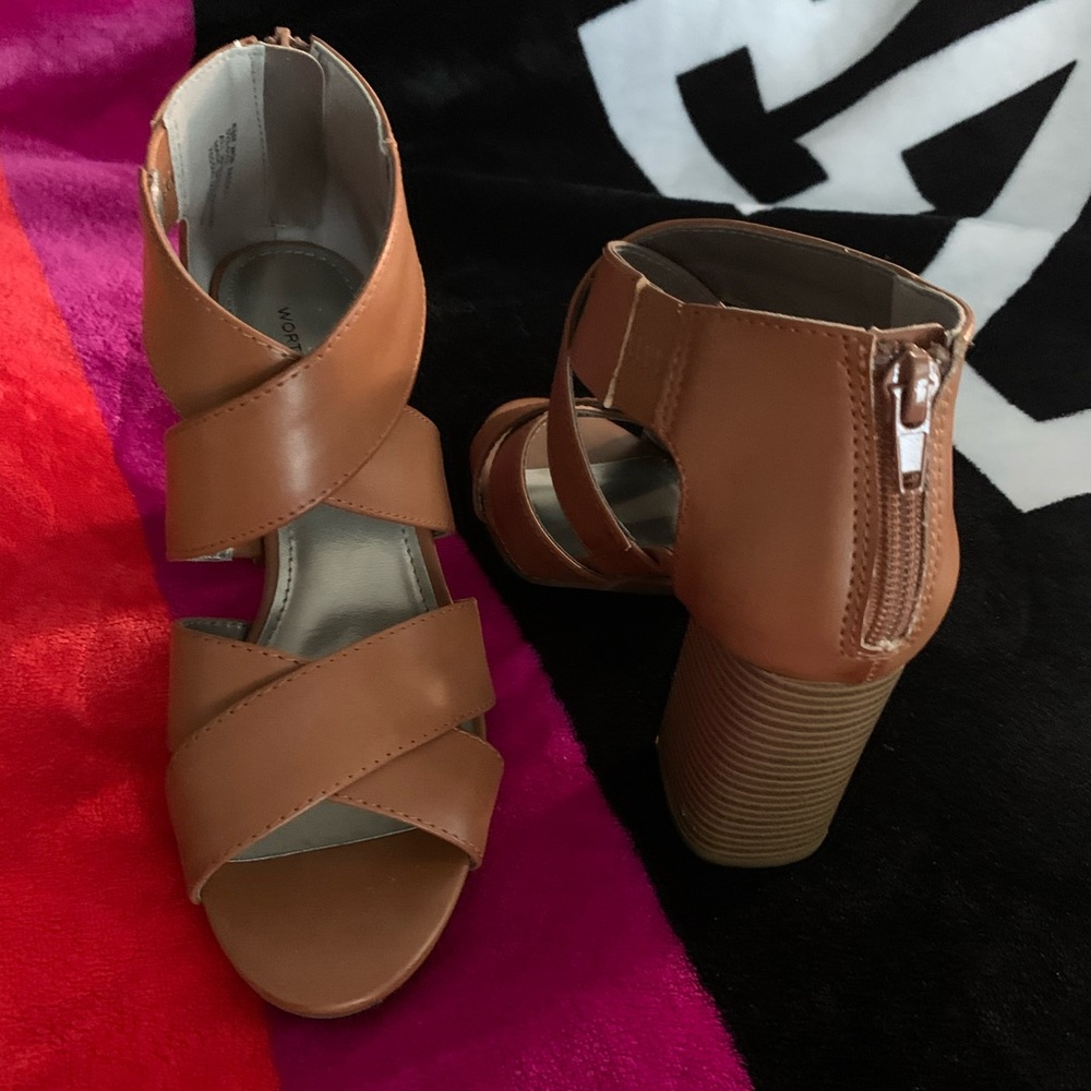 Cognac dress sandals
